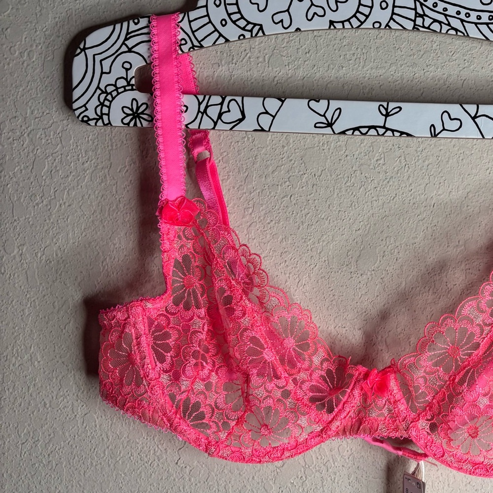 Love & Lemons pink daisy lace scoop bra size Extra large - Picture 3 of 7